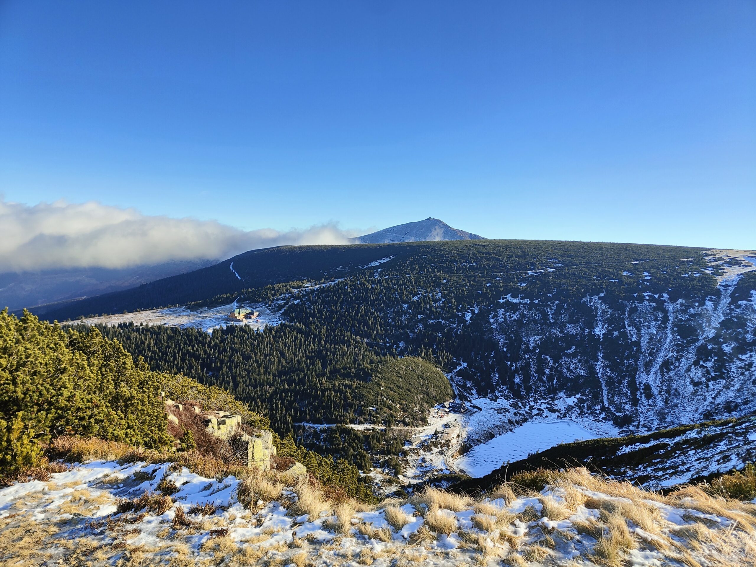 Góry w Karkonoszach i trasy biegowe w Jakuszycach